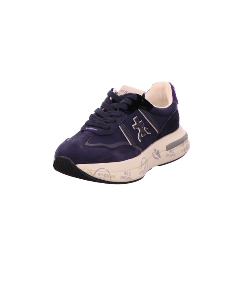Schnürschuh in blau
