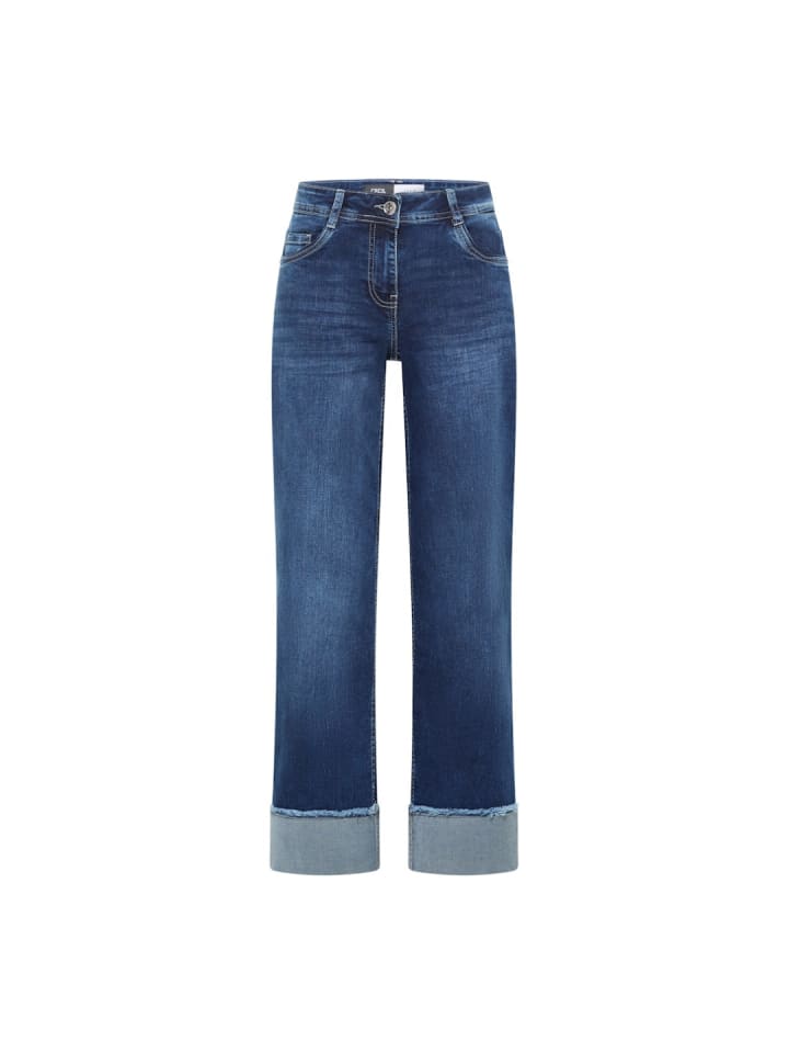 Jeans in mid blue used wash
