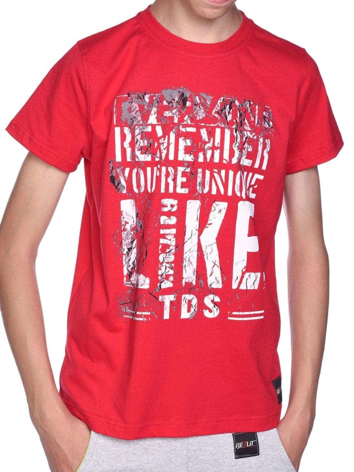 T-Shirt in Rot