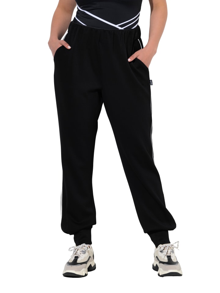Jogginghose in schwarz