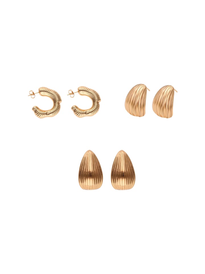 Women Earrings Set in gold
