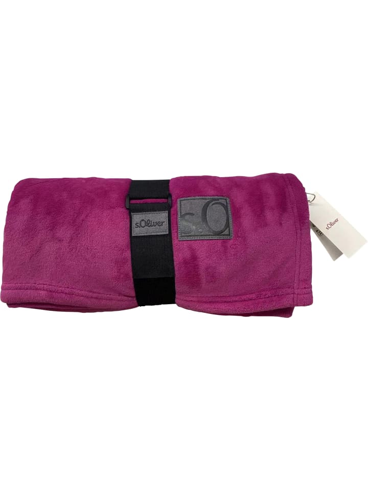 Wohndecke in magenta