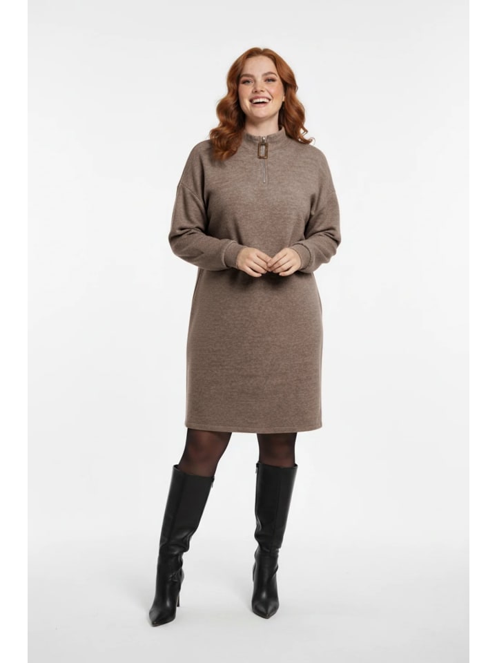Kleid in Hellbraun