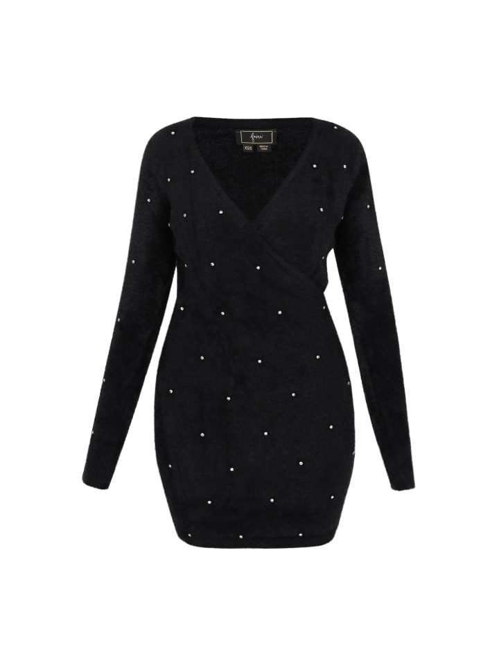Women Dress in black
