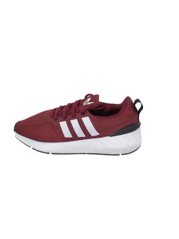 Sneaker Swift Run 22 in Rot