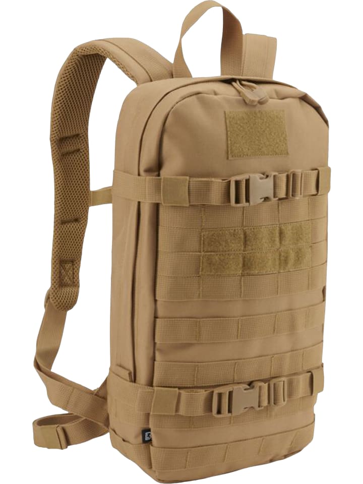 Backpack in camel