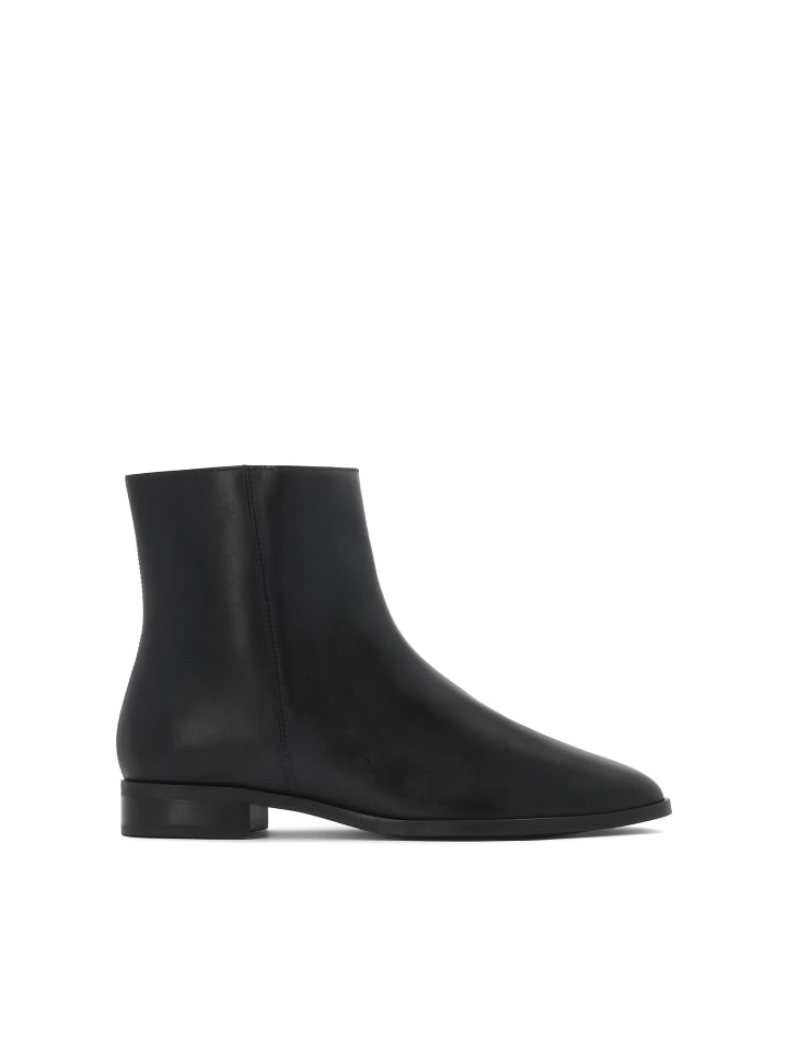 Boots in Schwarz