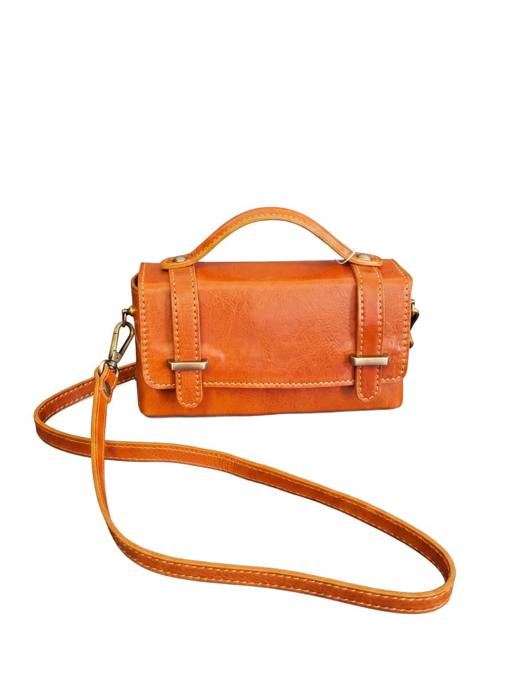Umhängetasche in CAMEL-TAN