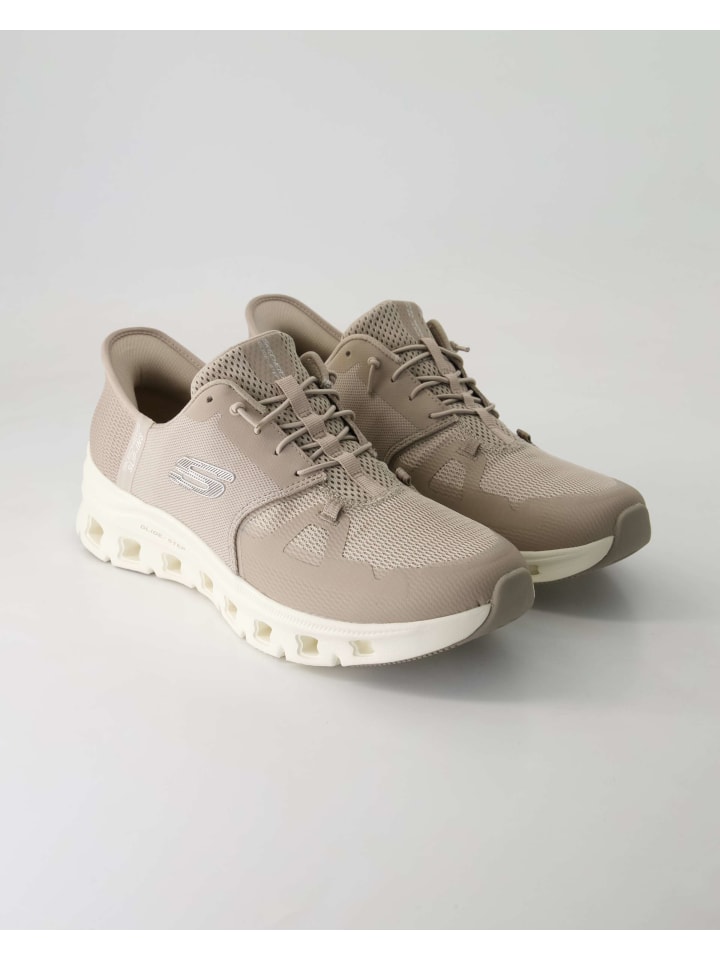 Slip On Sneaker in Beige