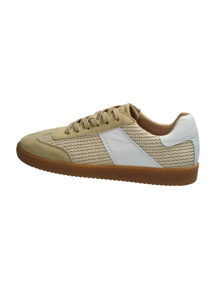 Sportliche Schnürschuhe in Beige