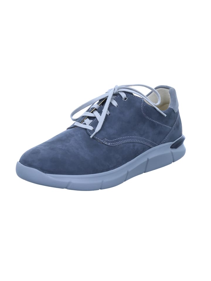 Sneaker Low in grau