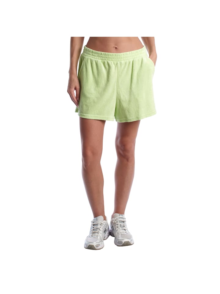Shorts in Green