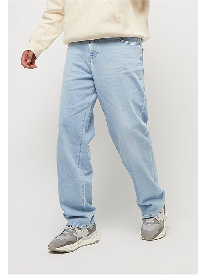 Jeans in light blue stone