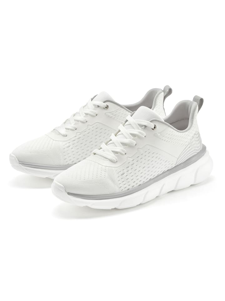 Sneaker in weiß