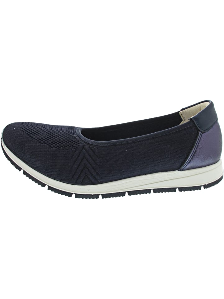 Ballerina Blau