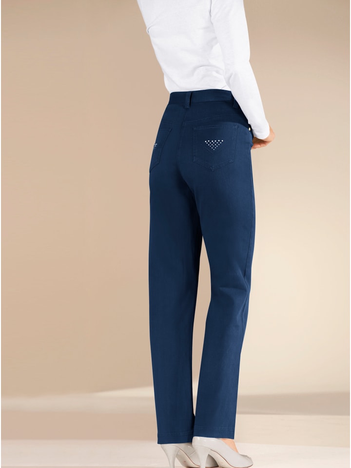 Jeans in blue-stone-washed
