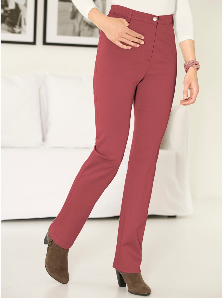 Jeans in rostrot
