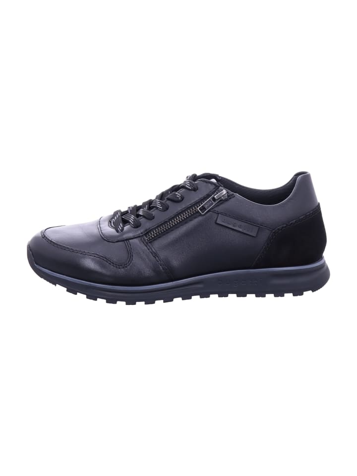 Sportliche Schnürschuhe in Schwarz