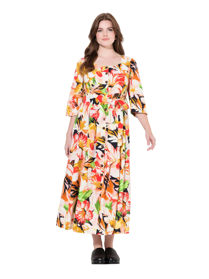 Kleid in mohnrot