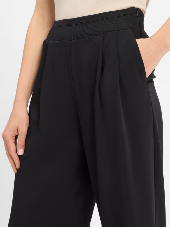 Hose in schwarz