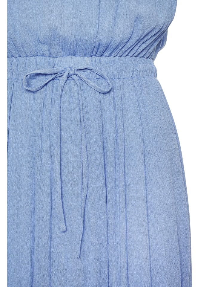 Maxikleid in himmelblau