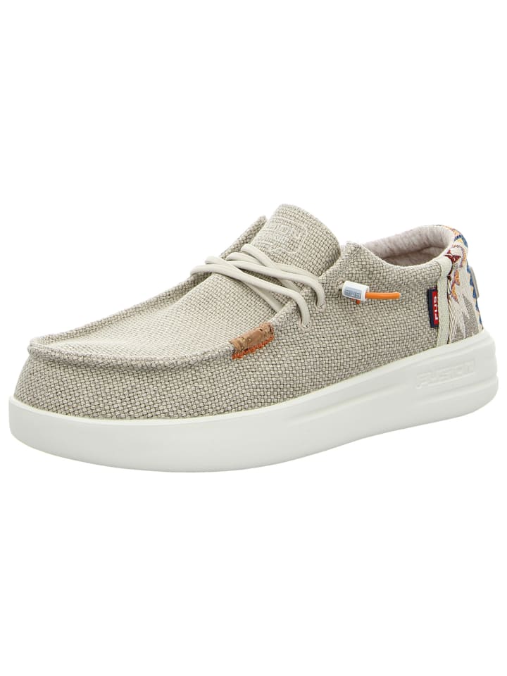 Sportlicher Slipper in beige