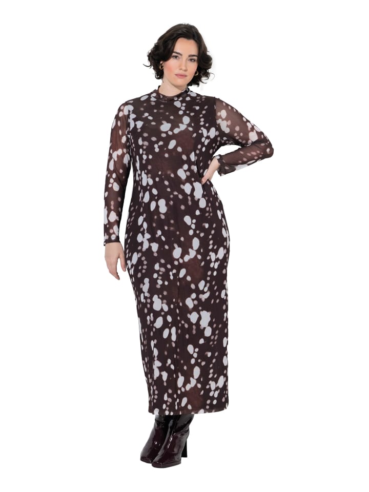 Kleid in mahagoni