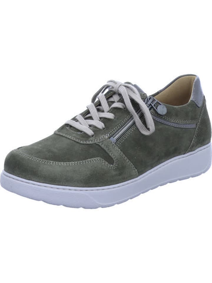 Sneaker Low in grün