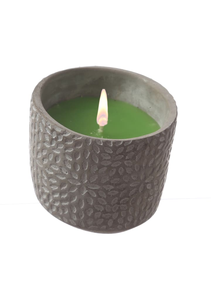 Duftkerze Citronella in Betontopf in grün, grau