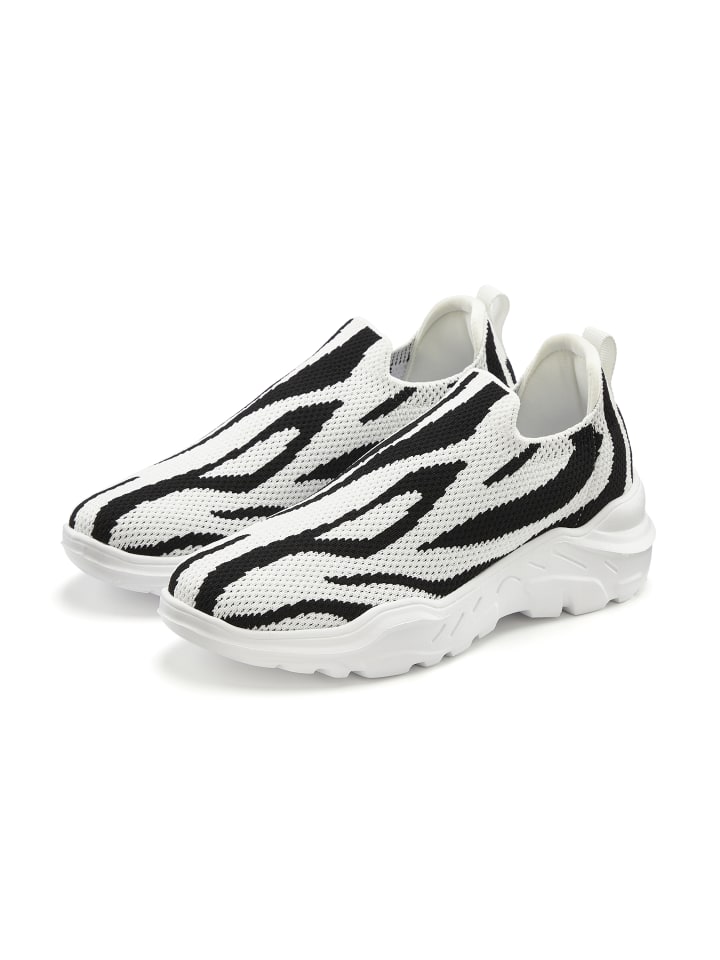Sneaker in schwarz / weiß
