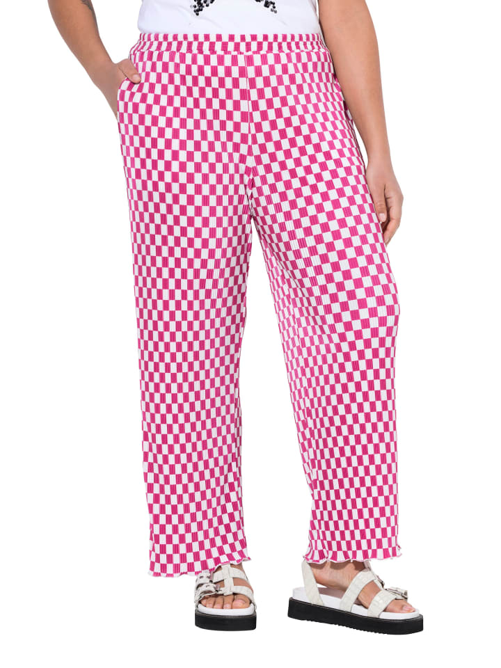 Hosen in hibiskuspink
