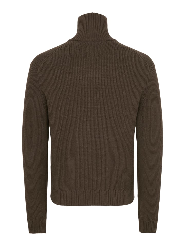 Strickjacke in Chocolate Brown 1