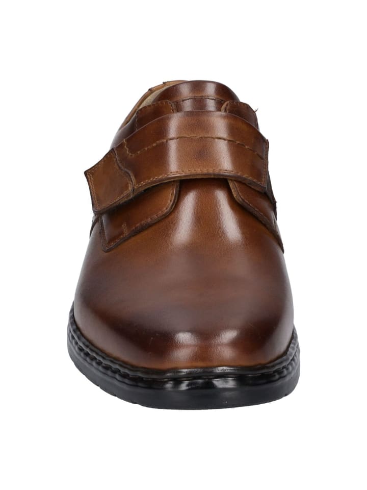 Halbschuhe in cognac