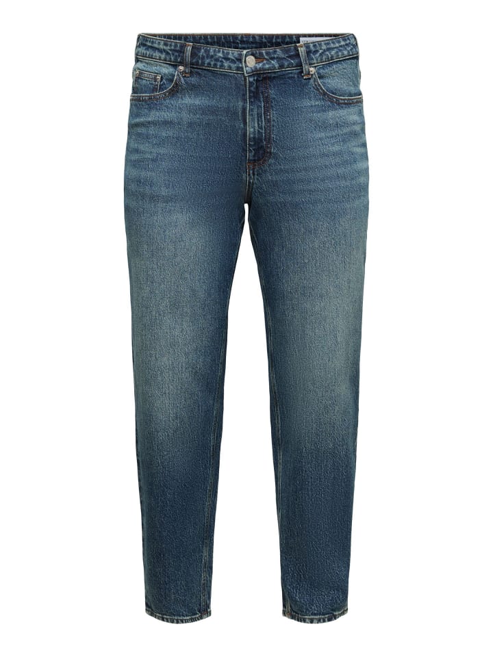 Mom Jeans in Medium Blue Denim