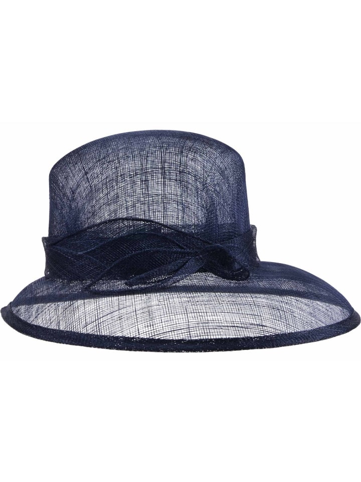 Strohhut in blau