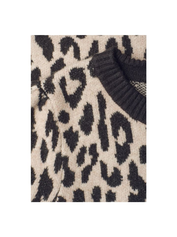 Pullover in Black