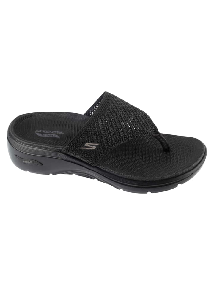 Skechers Go Walk Arch Fit 2.0 Sandal - Carrie in Schwarz