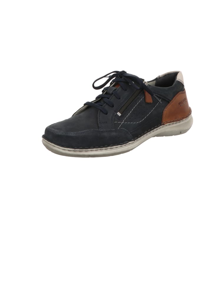 Sneaker in blau