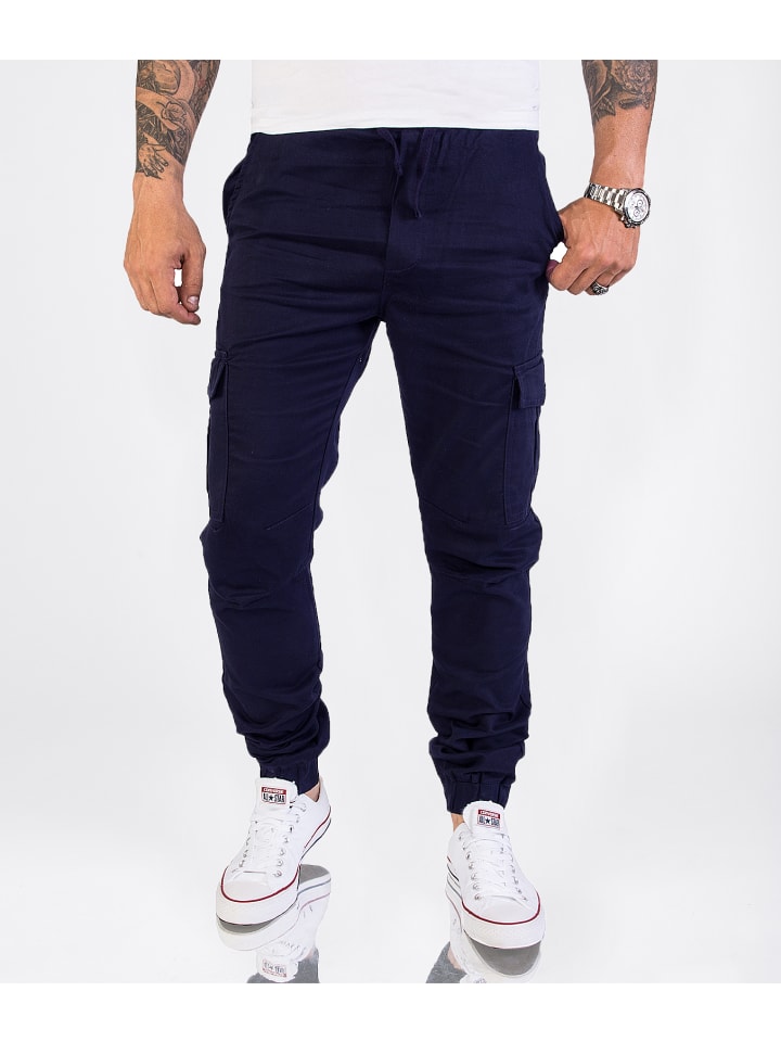Cargohose in Navy