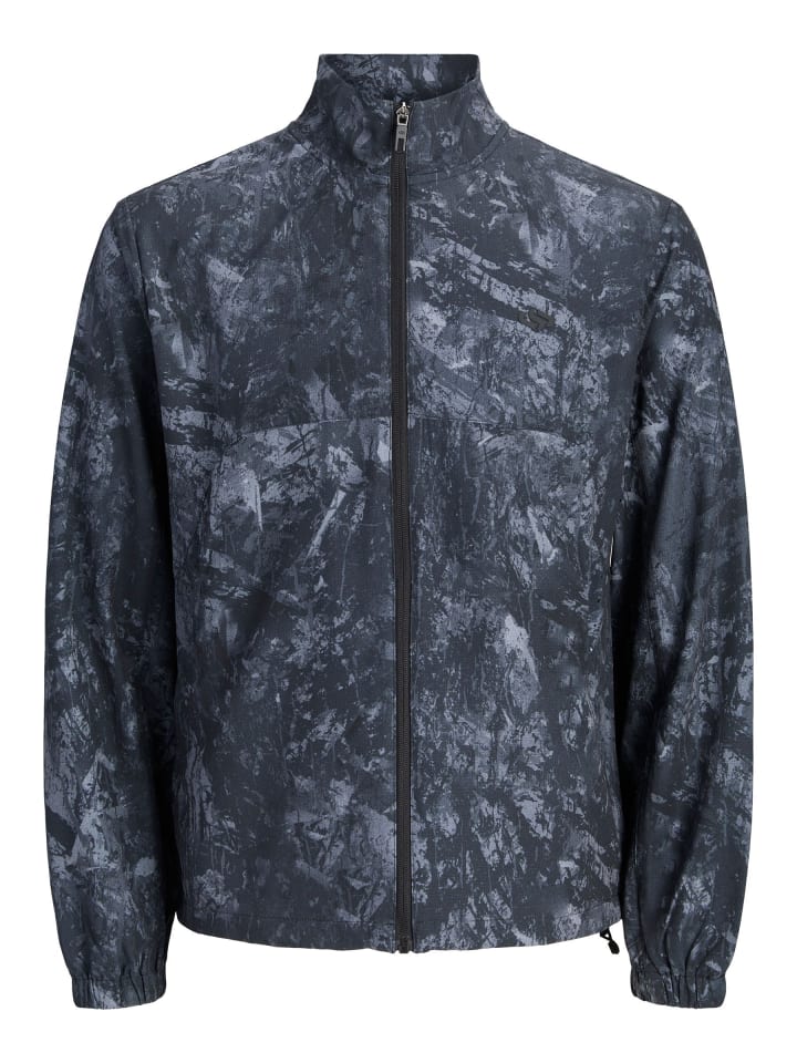 Jacke in Wet Weather