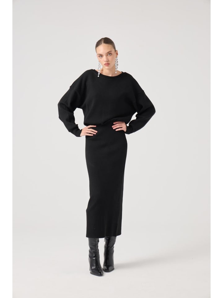 Kleid in Schwarz
