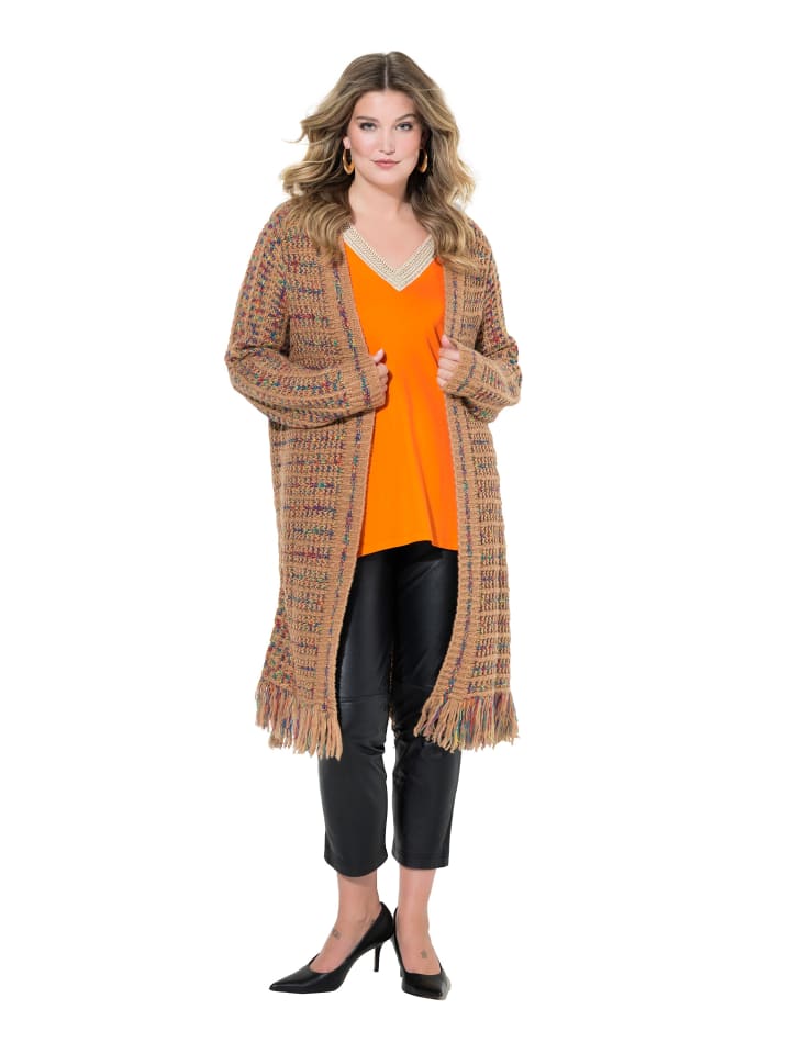 Strickjacke in haselnuss