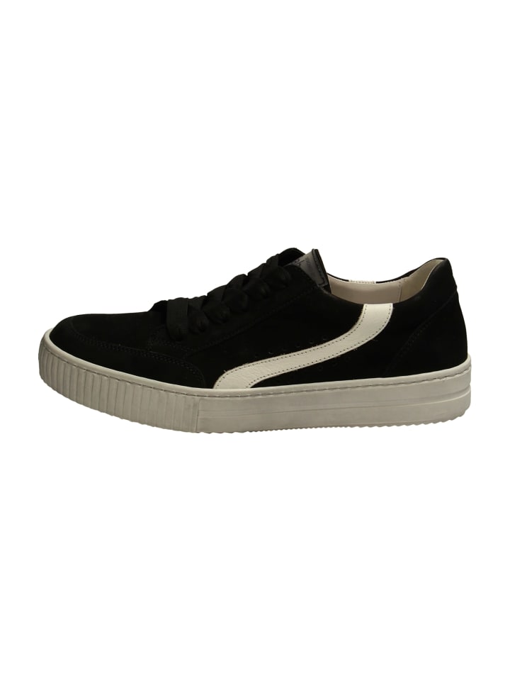 Sportliche Schnürschuhe in Schwarz
