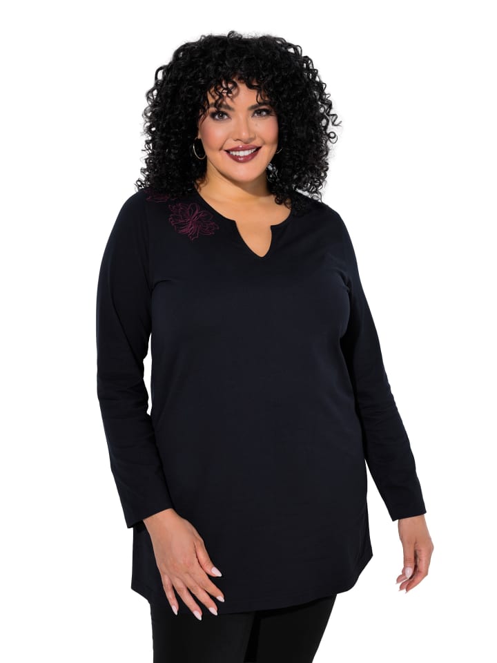 Longshirt in schwarz