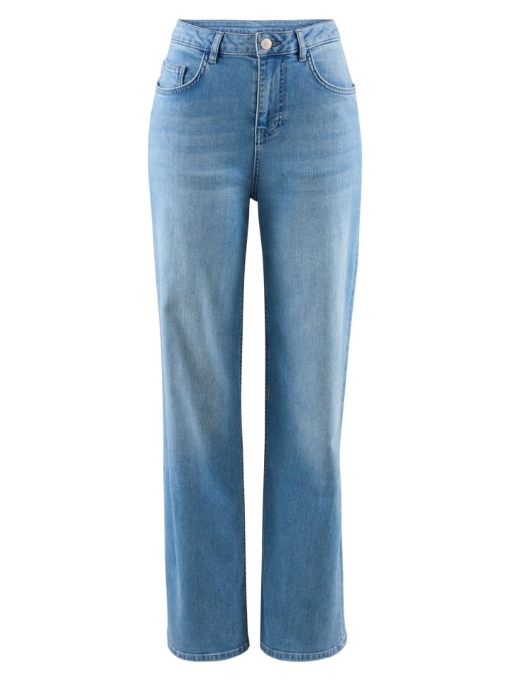 Jeans in Light Mid Blue Denim