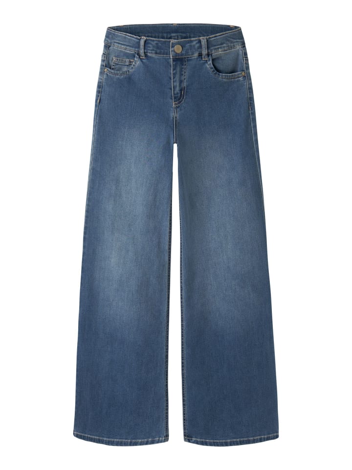 Jeans in Medium Blue Denim1