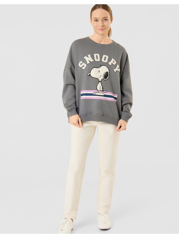 Pullover in grau