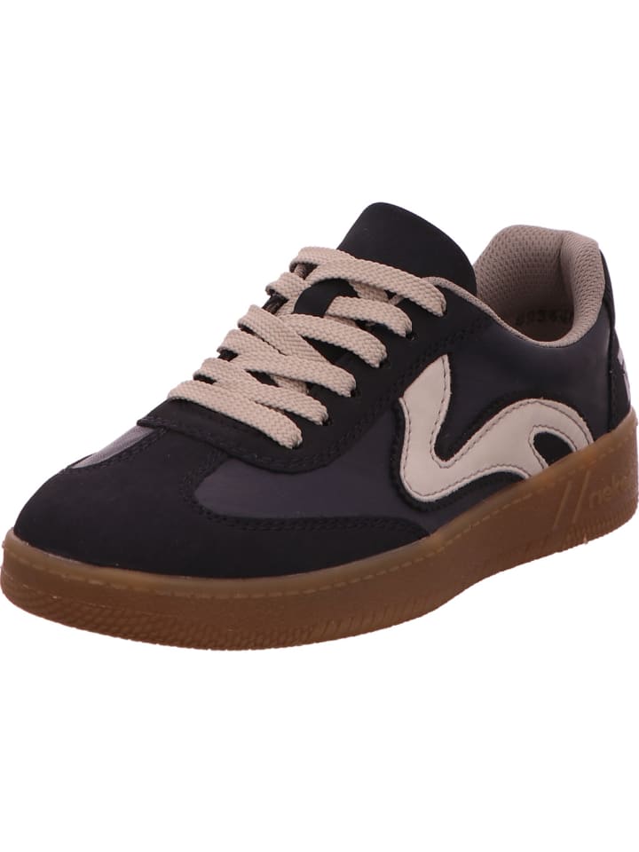 Sneaker in blau