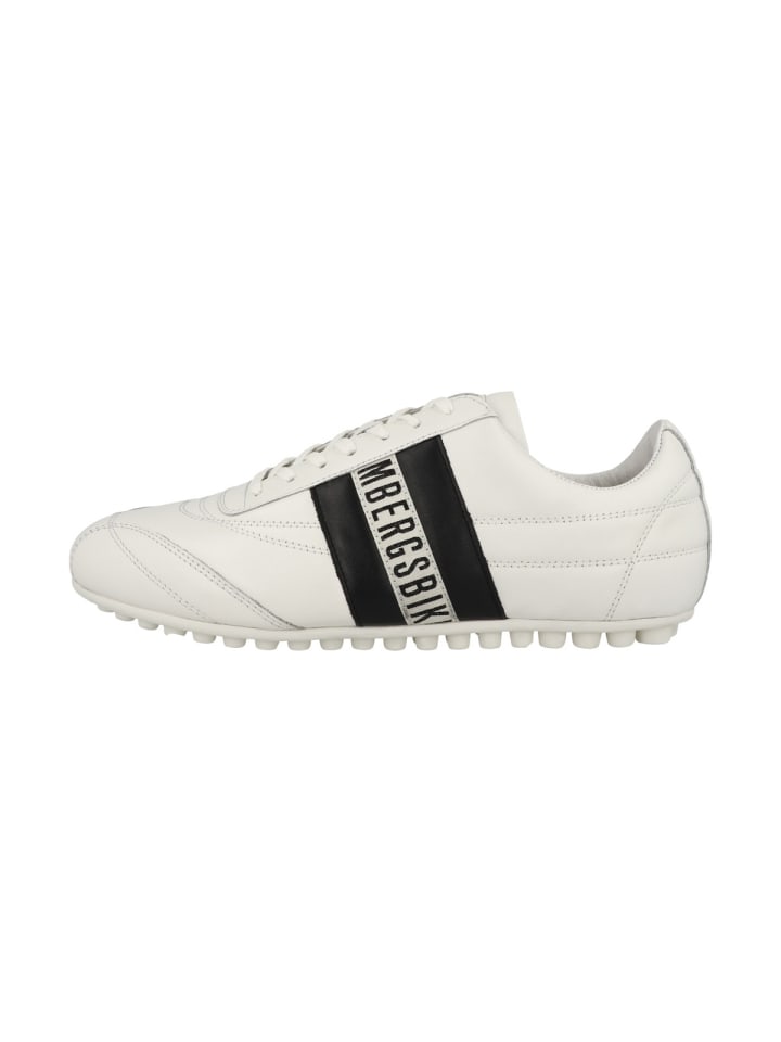 Sneaker low Soccer in weiss/schwarz