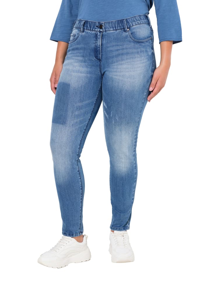Jeans in blue denim